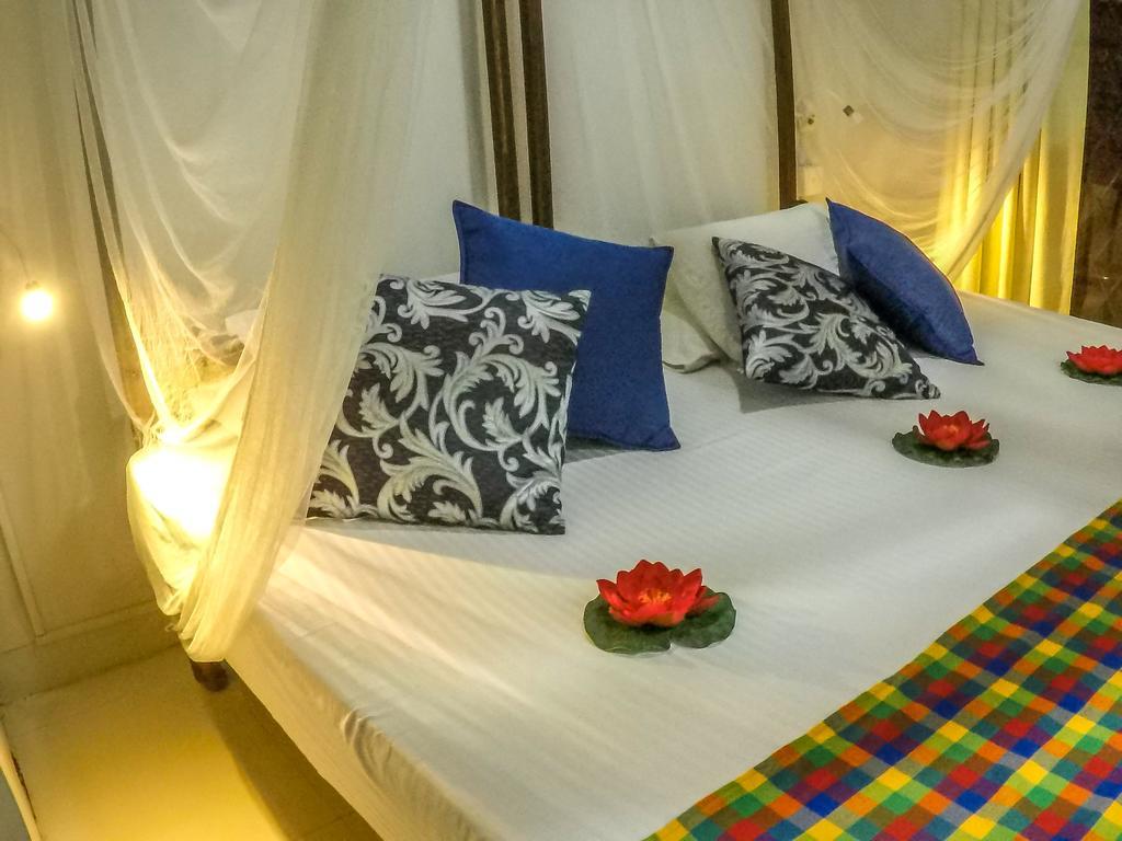 Wijenayake'S - Beach Haven Guest House - Galle Fort Dış mekan fotoğraf