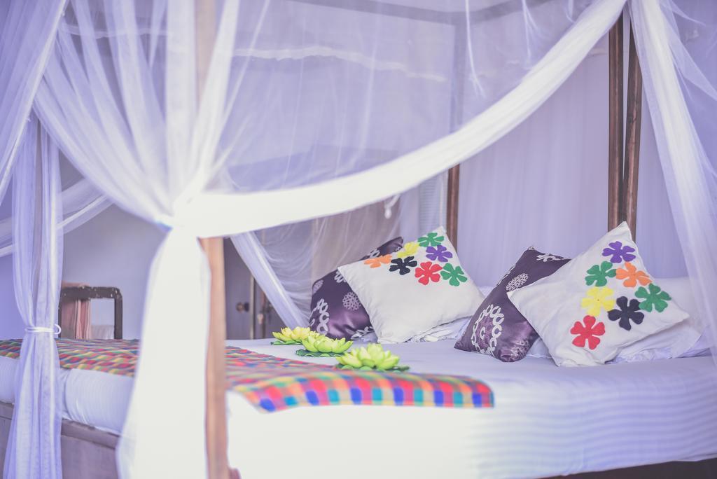 Wijenayake'S - Beach Haven Guest House - Galle Fort Dış mekan fotoğraf