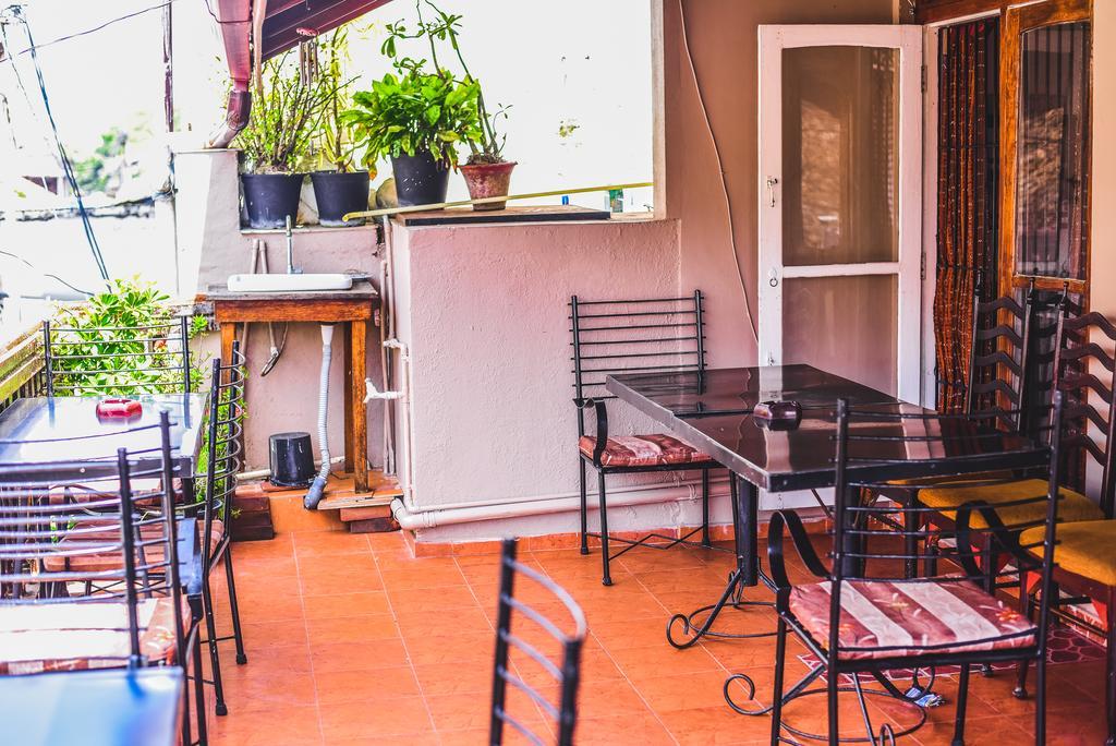 Wijenayake'S - Beach Haven Guest House - Galle Fort Dış mekan fotoğraf