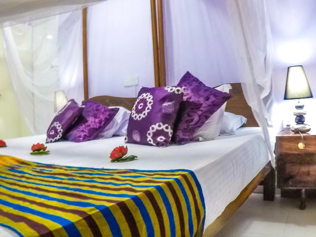 Wijenayake'S - Beach Haven Guest House - Galle Fort Dış mekan fotoğraf