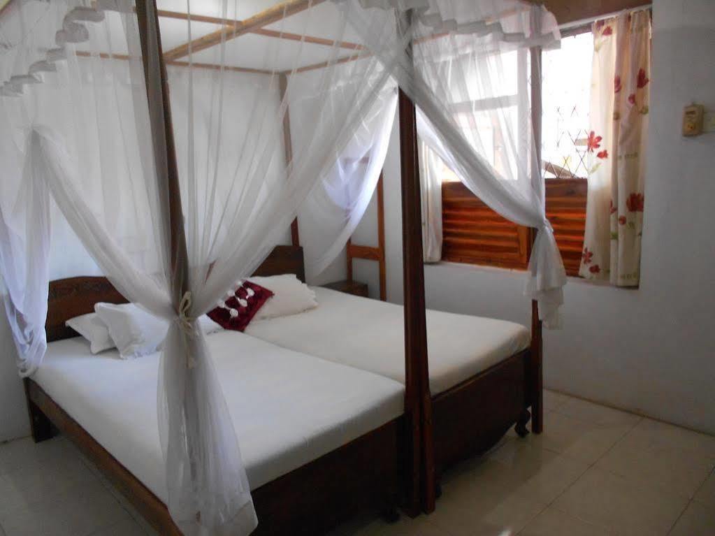 Wijenayake'S - Beach Haven Guest House - Galle Fort Dış mekan fotoğraf